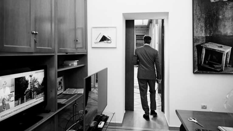 "Επιστροφή στο σπίτι μας, στη Νέα Δημοκρατία": Ο Κυριάκος Μητσοτάκης και ο Peanut στην Πειραιώς [εικόνες]