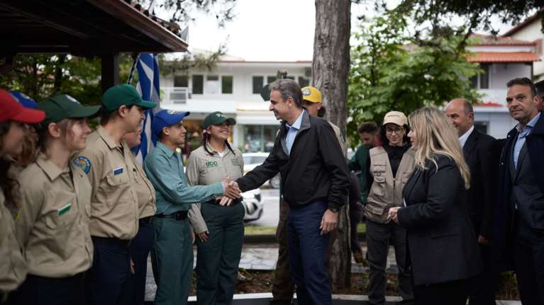 Μητσοτάκης: &quot;Δεν υπάρχει χριστιανόμετρο - Ο πατριωτισμός φαίνεται στην πράξη κι όχι στα λόγια&quot;
