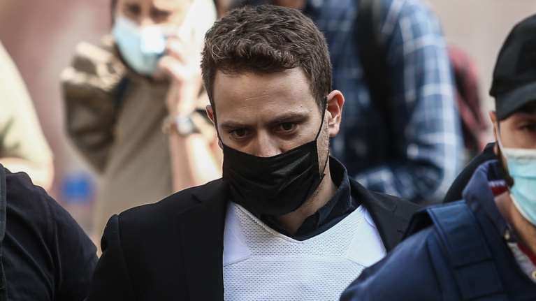 Γλυκά Νερά: Κατηγορίες &quot;φωτιά&quot; από τον εισαγγελέα για τον Μπάμπη Αναγνωστόπουλο - Κόλαφος το πόρισμα