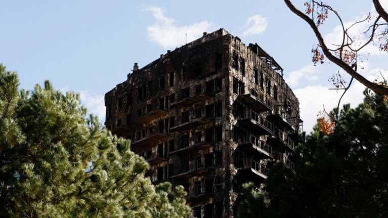 Βαλένθια: Στους 10 οι νεκροί από τη φωτιά στην πολυκατοικία - &quot;Προκλήθηκε από ηλεκτρικό βραχυκύκλωμα&quot; αναφέρει Έλληνας της περιοχής