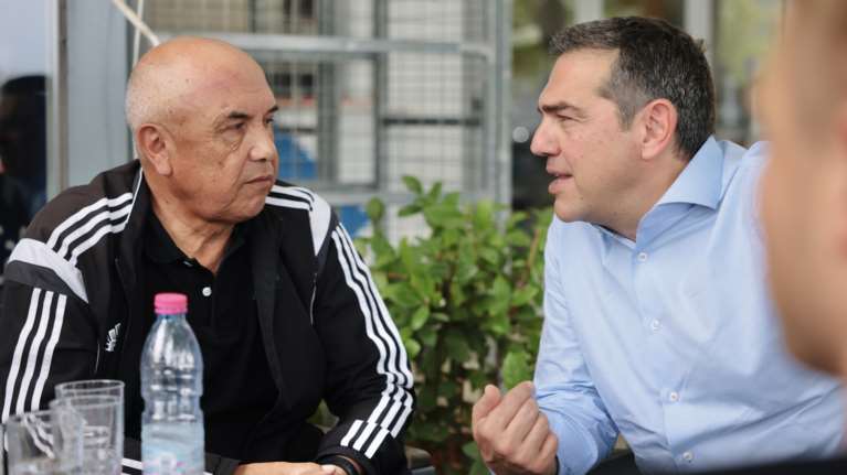 Τσίπρας και Ρότσα &quot;τα είπαν&quot; για το πρωτάθλημα που έχασε ο ΠΑΟ - &quot;Η ΑΕΚ ήταν λίγο καλύτερη από εμάς&quot; [βίντεο]