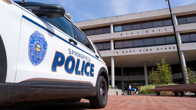 ΗΠΑ: Ρατσιστικές φήμες προκάλεσαν αναταραχή στο Σπρίνγκφιλντ - 33 απειλές για βόμβες