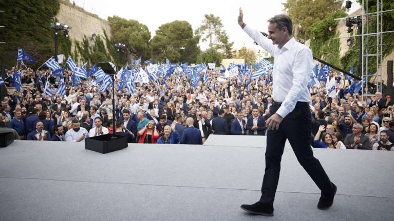 Μητσοτάκης στο Ηράκλειο: &quot;Μετά τις εκλογές, ο Τσίπρας θα μείνει μόνος, βυθισμένος στην υποκρισία&quot;