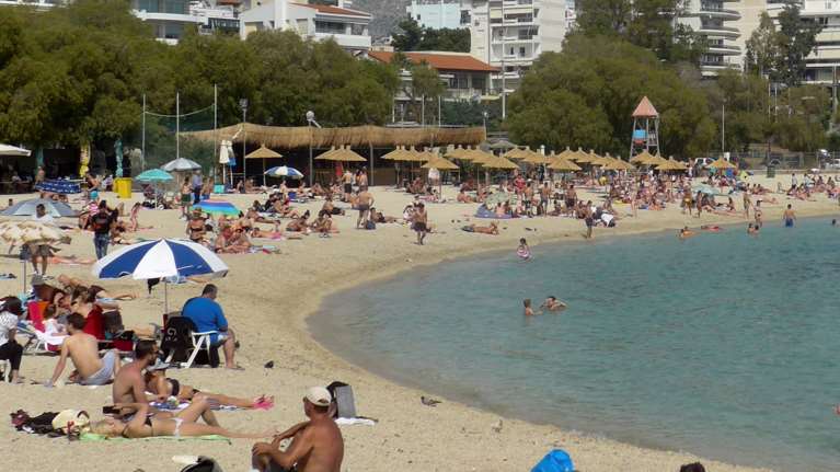 Εκτακτο δελτίο της ΕΜΥ: Καύσωνας σε όλη τη χώρα με θερμοκρασίες ρεκόρ 41 βαθμών - Πότε θα δροσίσει