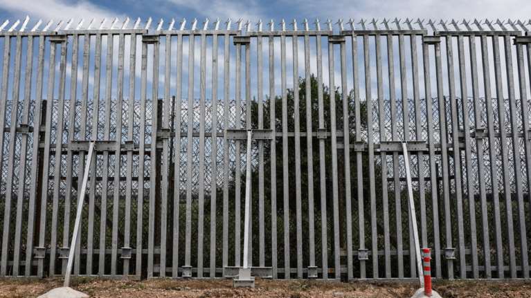 Θωρακίζεται ο Έβρος: Ηλιακά drones, ανιχνευτές κίνησης, κάμερες που &quot;βλέπουν&quot; Τουρκία και θωρακισμένα τζιπ