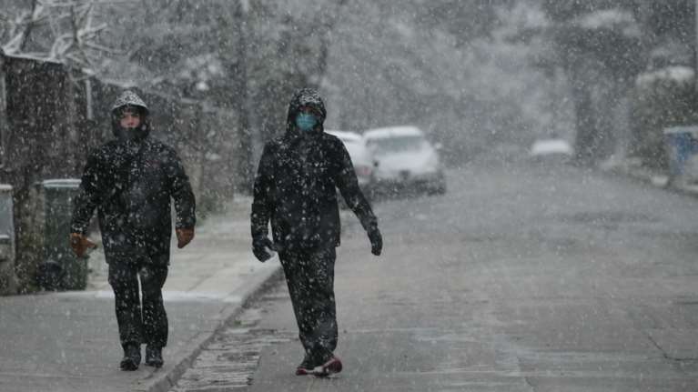 Καιρός - Κακοκαιρία Carmel: Τσουχτερό κρύο, καταιγίδες και χιόνια