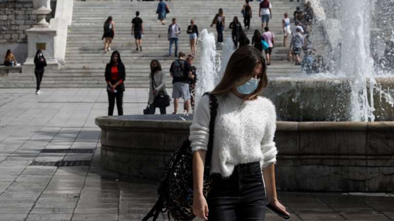 Κορονοϊός: Nέα stop για τους ανεμβολίαστους – Με τεστ και στους ανοικτούς χώρους – Κλείνουν τα νυχτερινά κέντρα