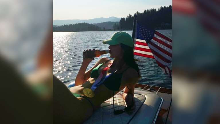 Κένταλ Τζένερ: &quot;Χρυσή Ολυμπιονίκης&quot; στην αγκαλιά του αγαπημένου της