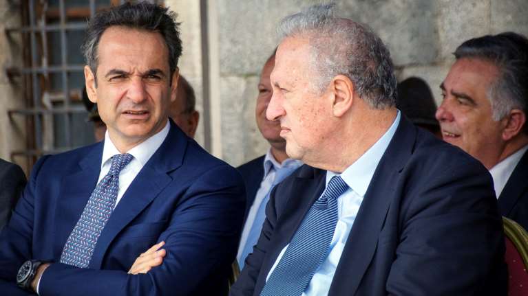 &quot;Απαράδεκτο&quot;: Ο Σκανδαλίδης απαντά στα &quot;καρφιά&quot; Μητσοτάκη για την απουσία βουλευτών του ΚΙΝΑΛ ενώ μιλούσε στη Βουλή