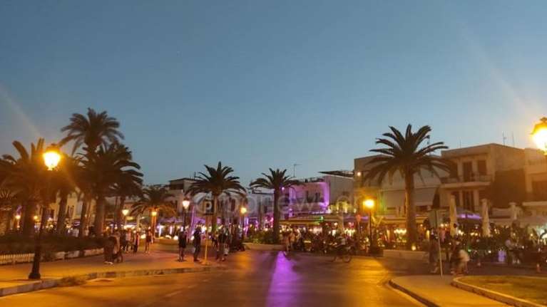 Ρέθυμνο: Άγριος ξυλοδαρμός τα ξημερώματα έξω από κλαμπ - Δύο τραυματίες μεταφέρθηκαν στο νοσοκομείο