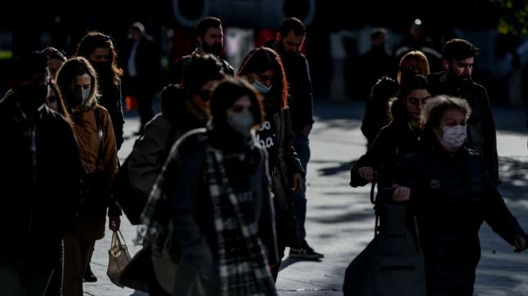 Κορονοϊός: 1.791 νέα κρούσματα στην Αττική, έπεσε κάτω από τα 1.000 η Θεσσαλονίκη - Ανησυχία για Κρήτη και Αχαΐα