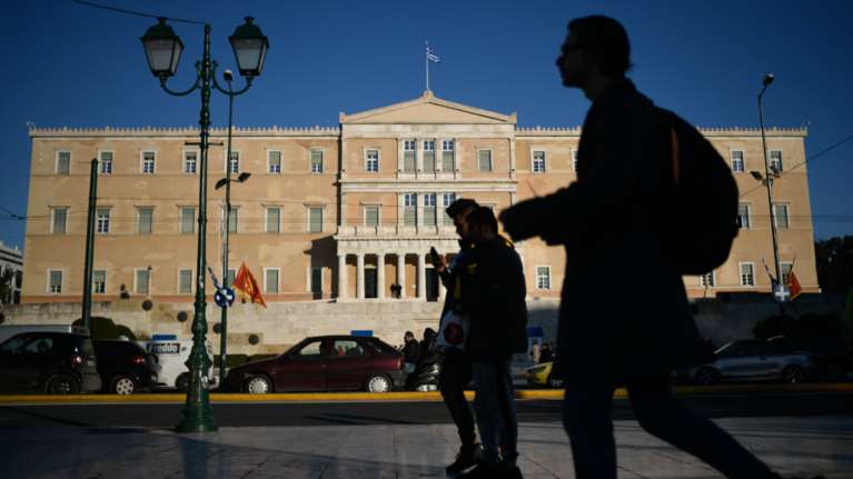 Κορονοϊός: Σχεδόν 6.000 τα νέα κρούσματα στην Αττική, 2.140 στη Θεσσαλονίκη - Στα ύψη Ηράκλειο και Αχαΐα