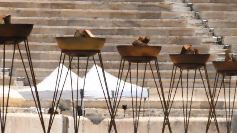 Επίδειξη Dior στο Καλλιμάρμαρο: Εντυπωσιακές εικόνες λίγο πριν το μεγάλο ντεφιλέ με τους διάσημους καλεσμένους