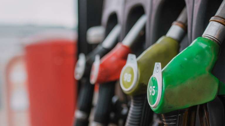 Fuel Pass 2: Tέλος Ιουλίου οι αιτήσεις - Ποιοι δικαιούχοι θα λάβουν μεγαλύτερα ποσά