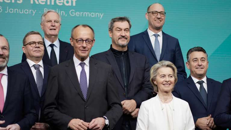 Ο Μητσοτάκης φοβάται μια &quot;βρώμικη συμφωνία&quot; Τραμπ στο Ουκρανικό- Διχασμένη και πάλι η Ευρώπη