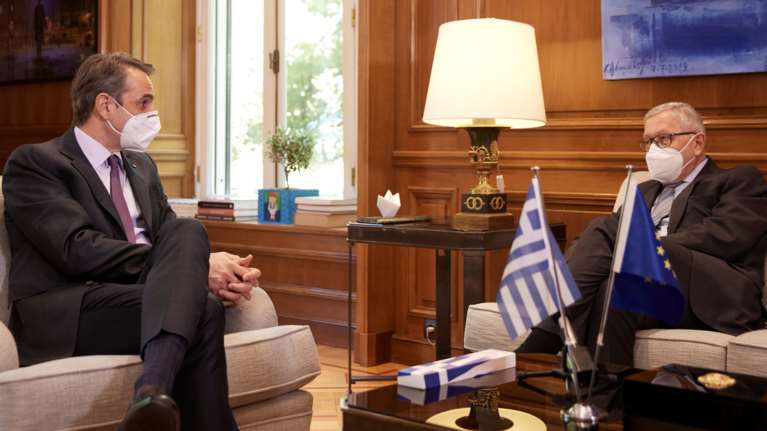 Ρέγκλινγκ σε Μητσοτάκη: Καλό το ελληνικό σχέδιο για το Ταμείο Ανακαμψης - Κλειδί η υλοποίηση