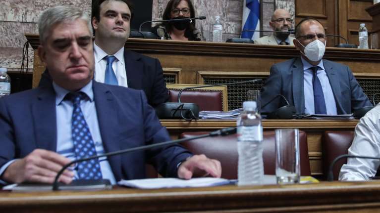 Πηγές ΣΥΡΙΖΑ για εξεταστική: Ο Κοντολέων βάζει στο κάδρο και τον Γεραπετρίτη - Μονόδρομος η αποπομπή του