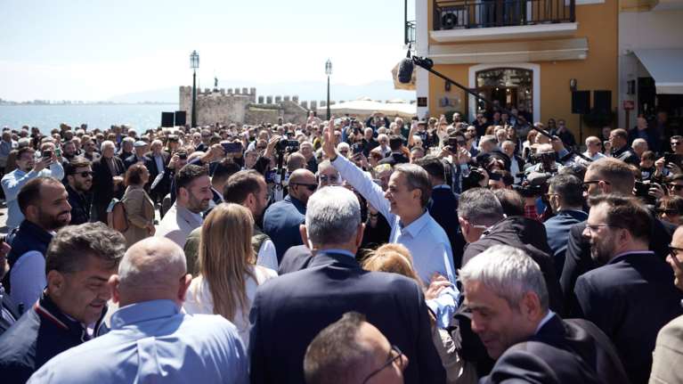 Μητσοτάκης κατά Ανδρουλάκη: &quot;Kinder&quot; έκπληξη θα είναι ο πρωθυπουργός; - Δεν είναι σοβαρά πράγματα αυτά