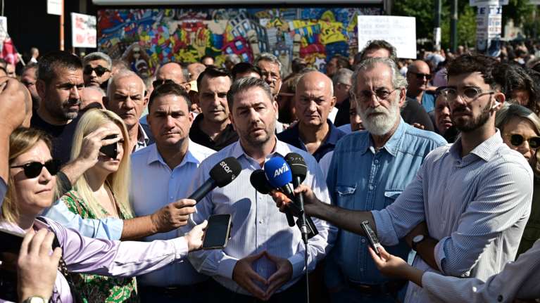 Ανδρουλάκης: Ενώνουμε τη φωνή μας με χιλιάδες εργαζόμενους - Μονόδρομος για καλύτερη ζωή είναι η πολιτική αλλαγή