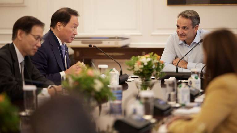 Συνάντηση Μητσοτάκη με στελέχη κορυφαίων κορεατικών εταιρειών - Στόχος το άνοιγμα της ελληνικής οικονομίας προς την Ασία