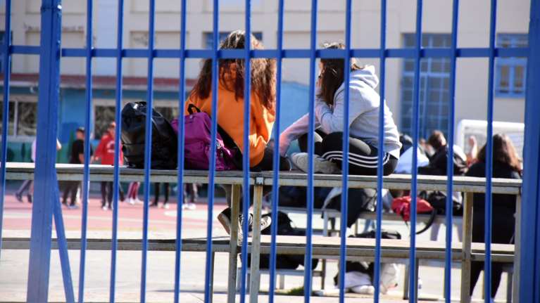 Συναγερμός στην Κρήτη: Θετικοί στον κορονοϊό έξι μαθητές δημοτικού και ο δάσκαλος