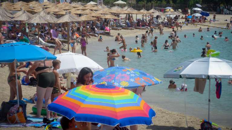 Στους 38 °C σκαρφαλώνει ο υδράργυρος την Τετάρτη - Πότε καταφτάνει ο καύσωνας