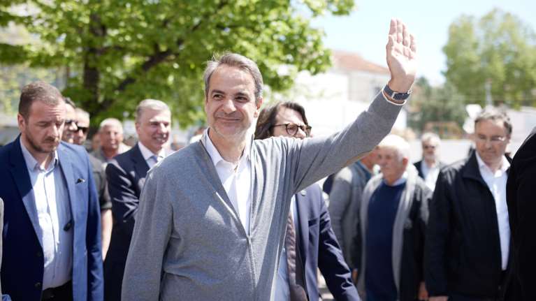 Μητσοτάκης για κυβέρνηση ηττημένων: Σκεφτείτε τώρα αντί για ευρώ να πληρώνεστε σε &quot;Δήμητρες&quot; με κλειστές τράπεζες