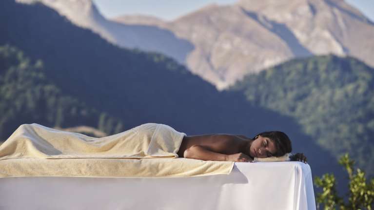 GRAND FOREST METSOVO: Η ελληνική κορυφή της παγκόσμιας φιλοξενίας