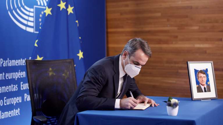 Μητσοτάκης στην τελετή εις μνήμην του Σασόλι: "Θα πάρουμε μέτρα αν η Τουρκία έχει επιθετική συμπεριφορά απέναντι στην Ελλάδα"