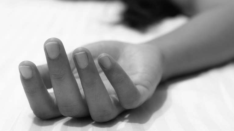 Συγκλονισμένος ο Βόλος μετά την αυτοκτονία της 18χρονης - Άφησε 4 σημειώματα