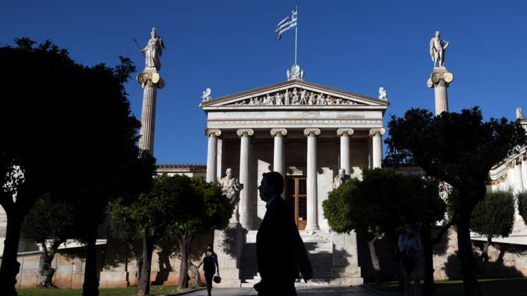 Κορονοϊός: Αυτή είναι η μετάλλαξη που εξαπλώνεται ταχύτατα στη χώρα - Εντοπίστηκε σε 11 περιοχές