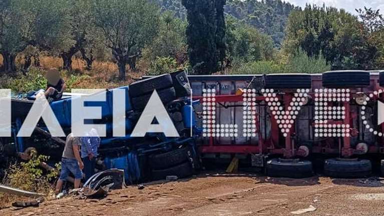 Tραγωδία στην εθνική οδό Πύργου - Κυπαρισσίας με τέσσερις νεκρούς: Δύο γονείς και δύο παιδιά - Τέσσερις πολυτραυματίες [Εικόνες]