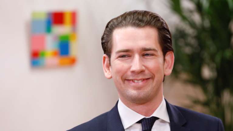 Πατέρας θα γίνει ο Σεμπάστιαν Κουρτς - Η τρυφερή φωτογραφία με την σύντροφό του