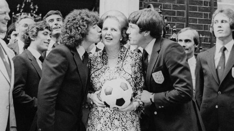 Οι εραστές της &quot;Σιδηράς Κυρίας&quot;: Η Μάργκαρετ Θάτσερ απατούσε τον Ντένις - Η άγνωστη ζωή της επί 11 χρόνια πρωθυπουργού