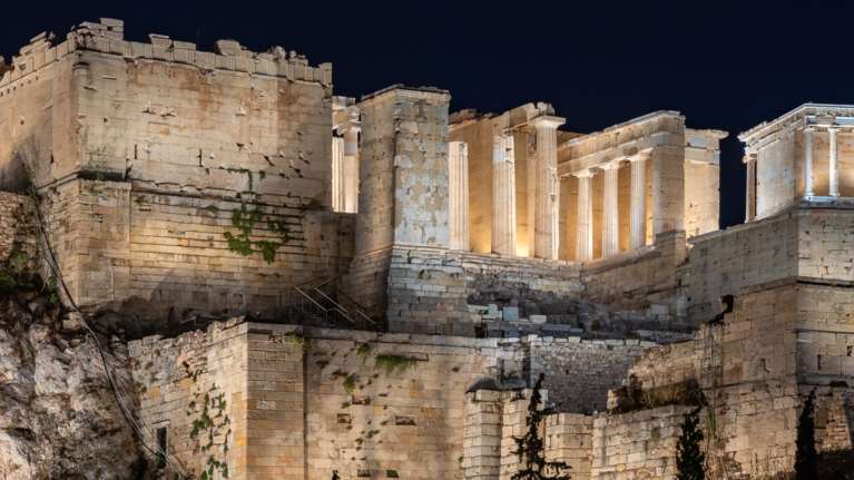 Αλλάζει ο φωτισμός της Ακρόπολης: Εγκαίνια την Τετάρτη με Σακελλαροπούλου και Μητσοτάκη [εικόνες - βίντεο]