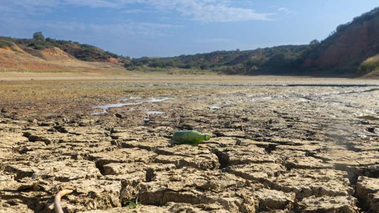 Κλιματική κρίση: Τρομάζει ο συνδυασμός καύσωνα - ξηρασίας στην Ελλάδα - Η Αθήνα και η Θεσσαλονίκη πιο ευάλωτες στις πλημμύρες