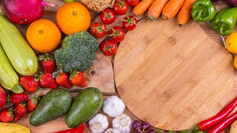 Τα υπέρ του να είσαι vegetarian: Βελτίωση της χοληστερόλης, των επιπέδων σακχάρου και απώλεια βάρους