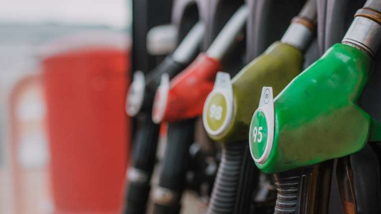 Βενζίνη: Το εφιαλτικό σενάριο που εκτοξεύει την τιμή της αμόλυβδης πάνω από τα 3 ευρώ