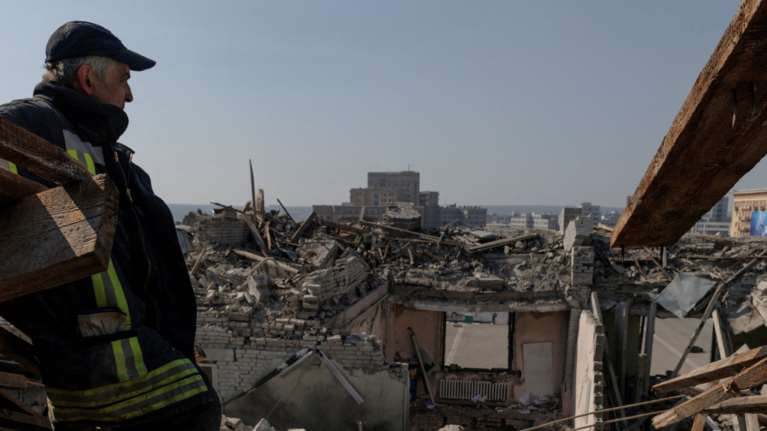 Πόλεμος στη Ουκρανία: Η πρώτη φάση ολοκληρώθηκε - Είναι η ήττα του Πούτιν; - Τι λένε διεθνείς αναλυτές