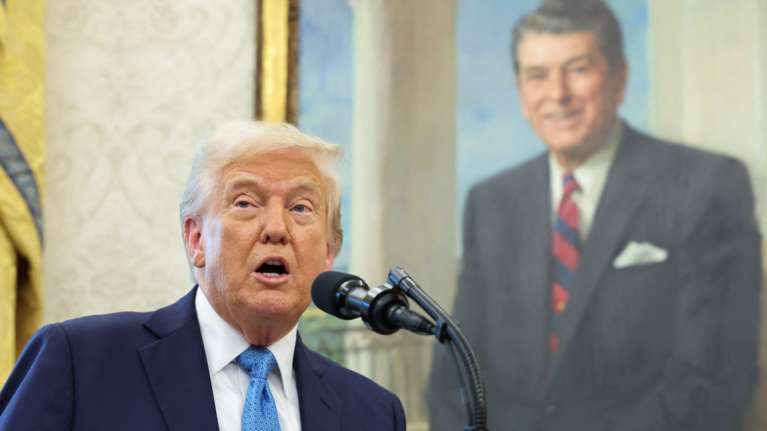 Axios: Αυτή είναι η σκληρή πρόταση Τραμπ για την Ουκρανία - Να αποδεχτεί τη ρωσική κατοχή στα εδάφη της