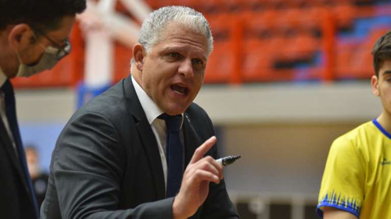 Χωρίς ρεύμα για 4 μέρες ο προπονητής της Εθνικής μπάσκετ: &quot;Ήμουν έξω φρενών&quot;
