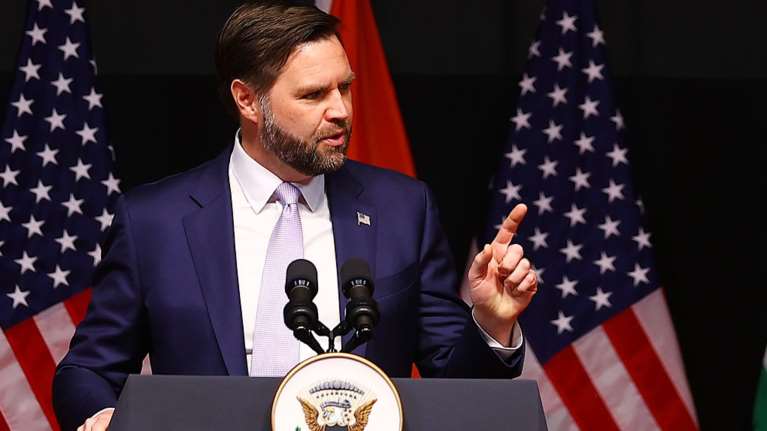 Ηχηρό τελεσίγραφο για τον πόλεμο στην Ουκρανία από τον Αμερικανό αντιπρόεδρο Βανς: &quot;Πείτε ναι, αλλιώς οι ΗΠΑ αποχωρούν&quot;