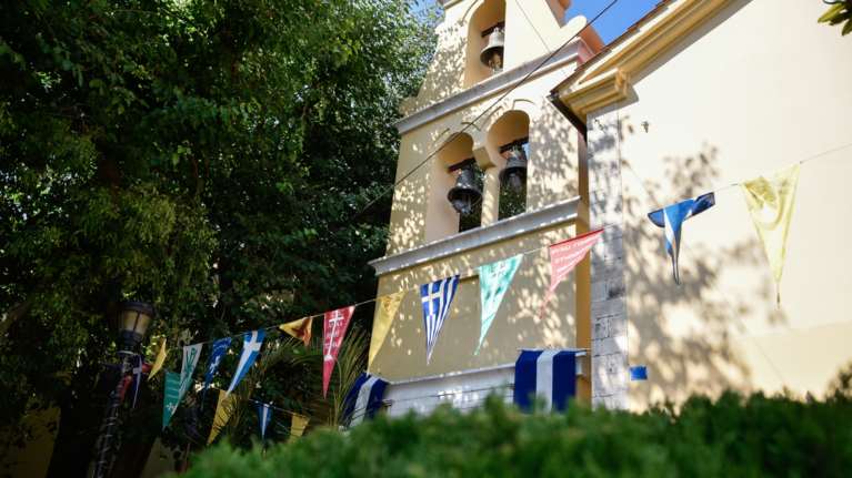 Θεσσαλονίκη: Έκλεβαν μανουάλια, καντήλια και πολυελαίους από ναούς και παρεκκλήσια