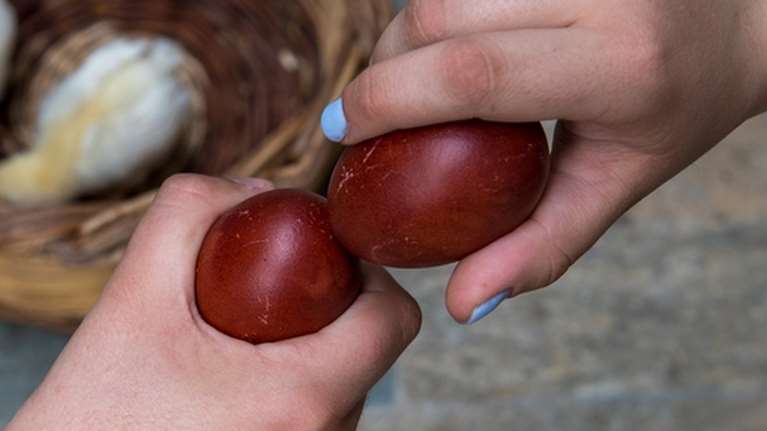 Κυριακή του Πάσχα: Με βροχές και καταιγίδες το σούβλισμα του οβελία - Αναλυτικά η πρόγνωση ανά περιοχή