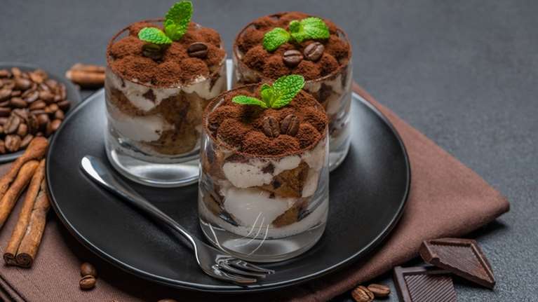 Εορτολόγιο: Ποιος γιορτάζει σήμερα Παρασκευή 31 Ιανουαρίου