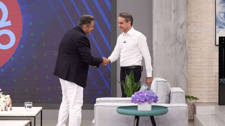 Οι απίστευτοι ύμνοι του Λιάγκα στον Μητσοτάκη: &quot;Ο πιο μεγάλος και ο πιο σπουδαίος πρωθυπουργός - Ηταν καλός στον Σρόιτερ&quot;