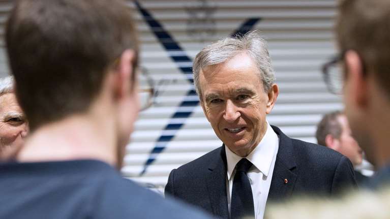 Οι 4 κανόνες του Μπερνάρ Αρνό για να γίνει κανείς πλούσιος