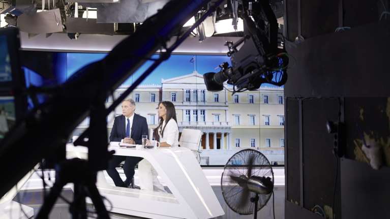 Εκλογές 2023 - Εισήγηση Διακομματικής Επιτροπής: Χωρίς περιορισμούς στις εμφανίσεις τους οι υποψήφιοι