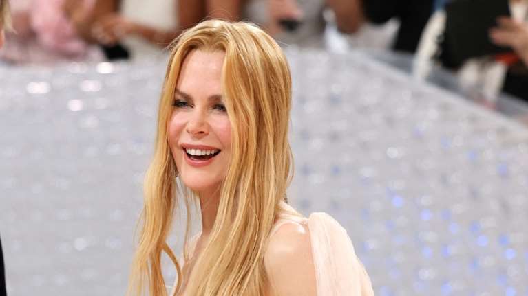 Αγνώριστη η Νικόλ Κίντμαν: Τέλος τα μακριά ξανθά μαλλιά - Η ολική μεταμόρφωσή της