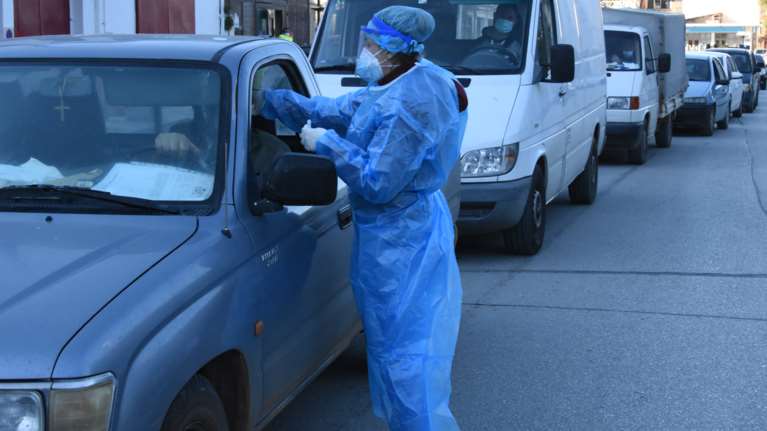 Κορονοϊός: 585 νέα κρούσματα σήμερα - 28 θάνατοι και 288 διασωληνωμένοι